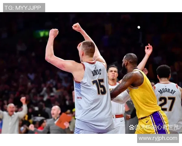 回顾2010年11月22日湖人与勇士精彩对决的比赛录像分析与亮点回放