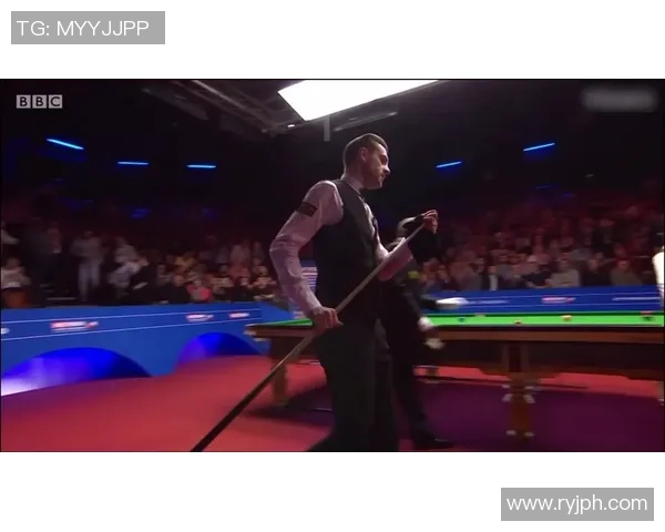 丁俊晖与塞尔比在斯诺克世界大奖赛的巅峰对决引发球迷热议